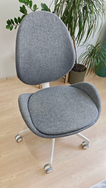 IKEA HATTEFJÄLL Gunnared gri-beyaz çalışma sandalyesi