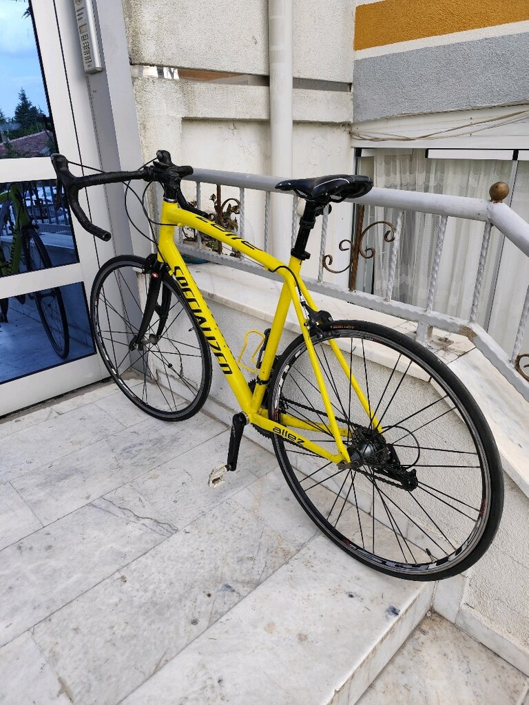 Specialized Allez Marka Yol Bisikleti - 2