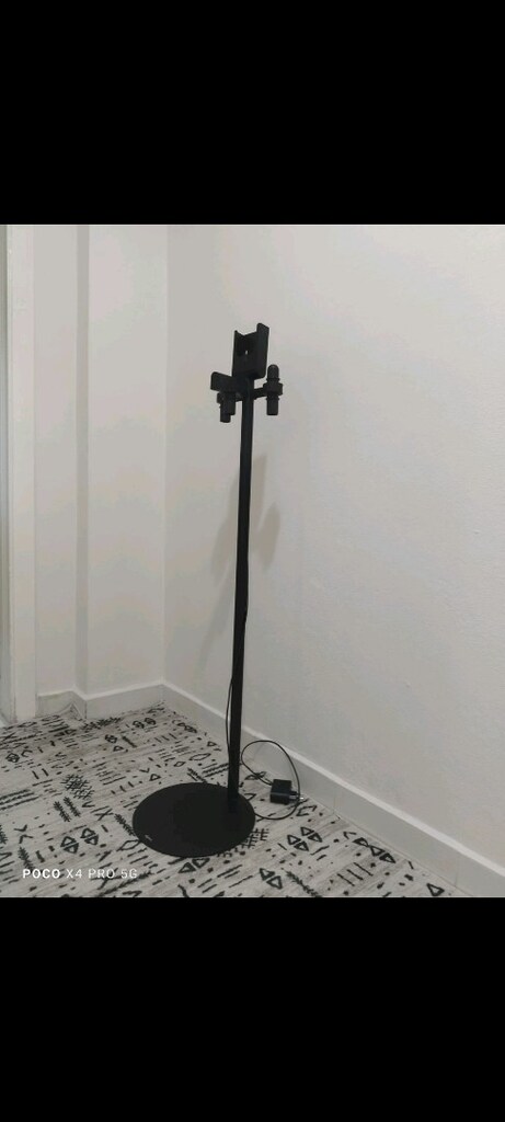 dyson v16 supurge standi - 2