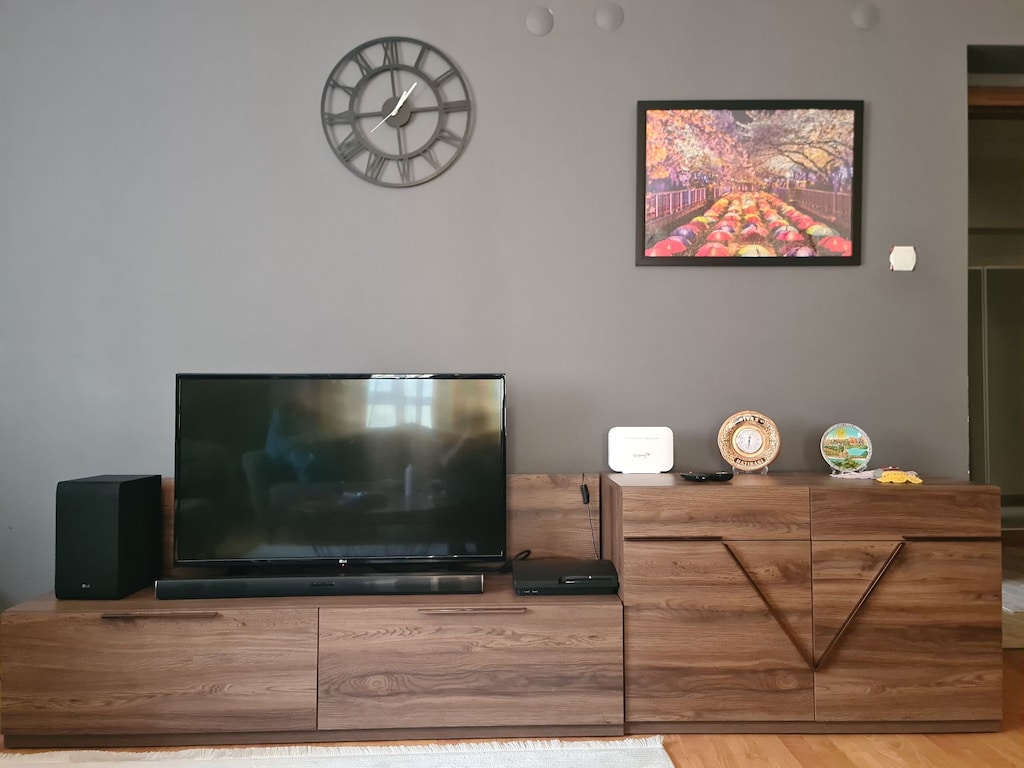 Yemek Odası Takımı ve Tv Ünitesi - 3