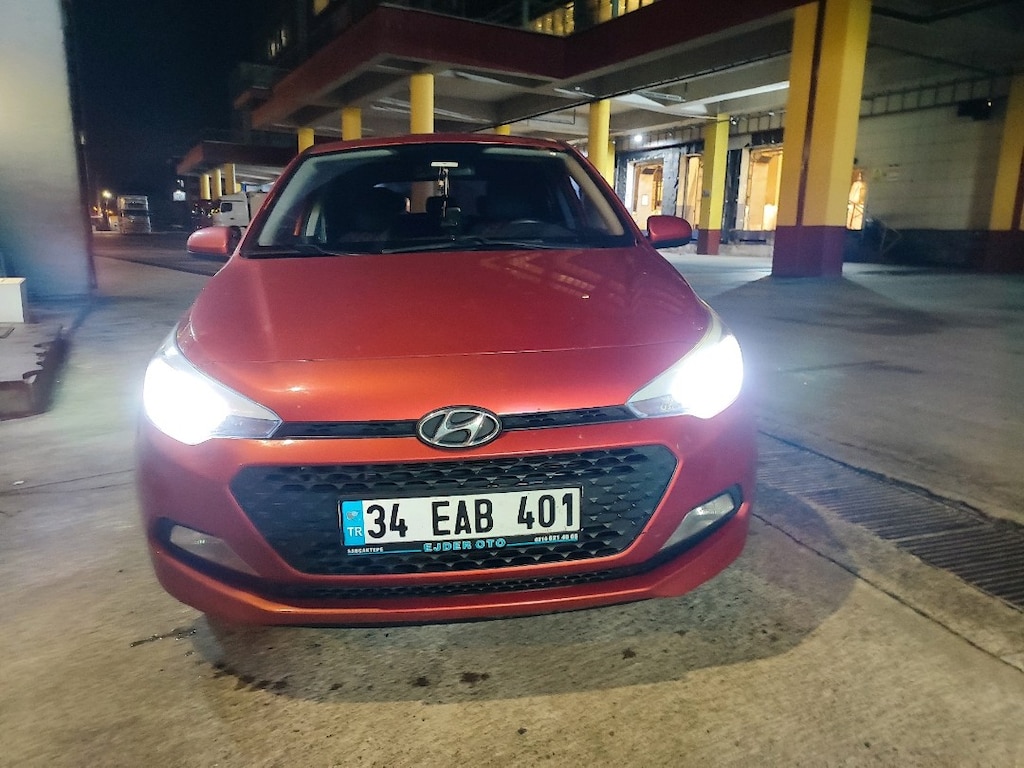 Değişensiz özel lansman rengi otomatik i20 - 14