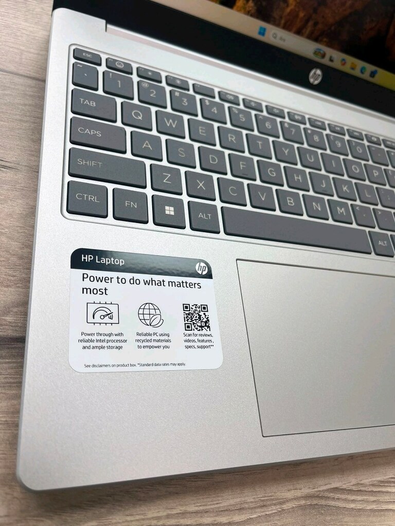 TEMİZ SORUNSUZ DOKUNMATİK EKRAN HP NOTEBOOK - 2