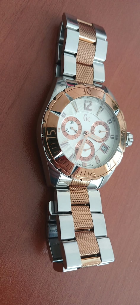 Gc (Guess Collection) Swiss Made Kronograflı unisex Saati - Tertemiz - 4