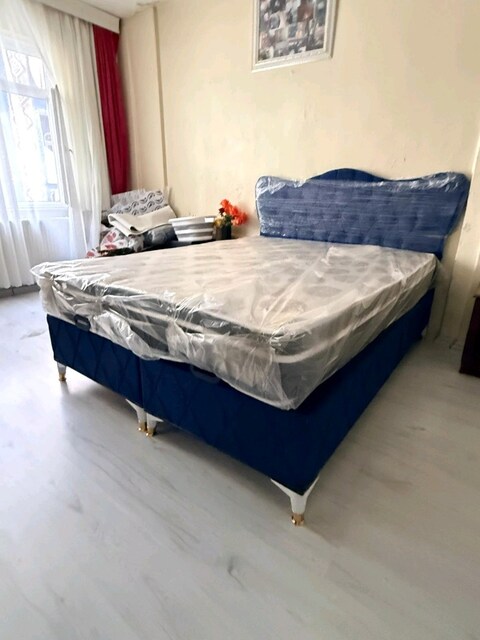 LACİVERT ÇİFT KİŞİLİK BAZA BAŞLIK YATAK