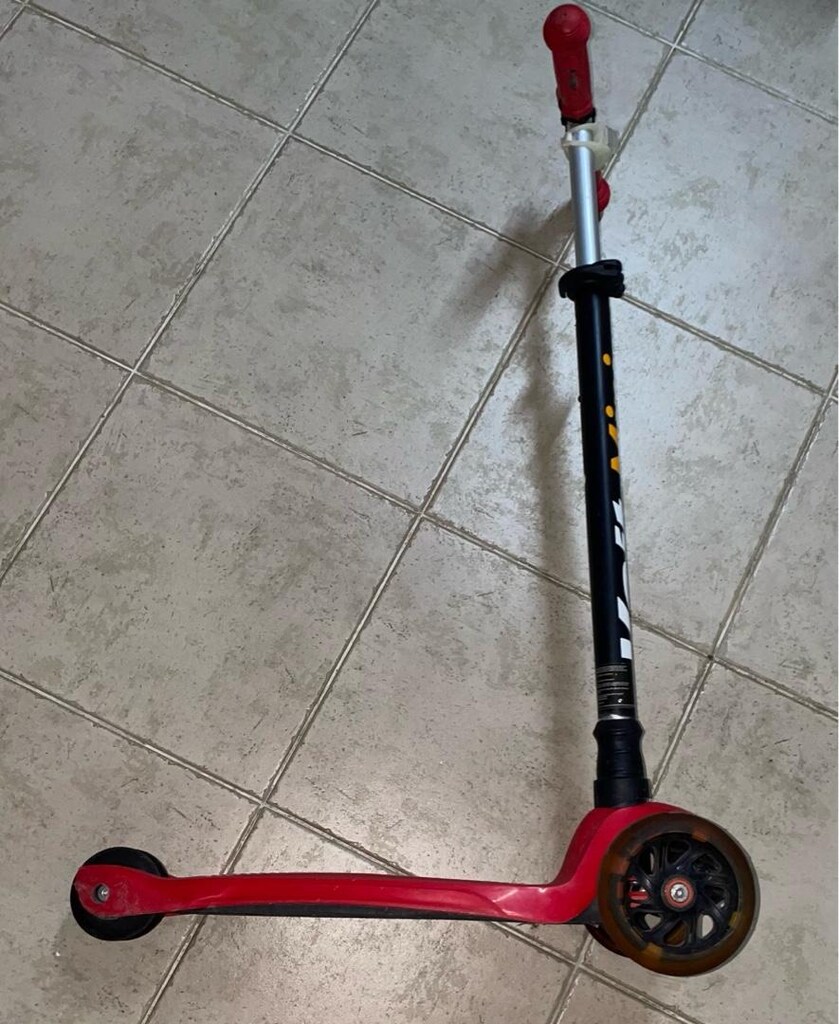 3 teker scooter Voit - 3