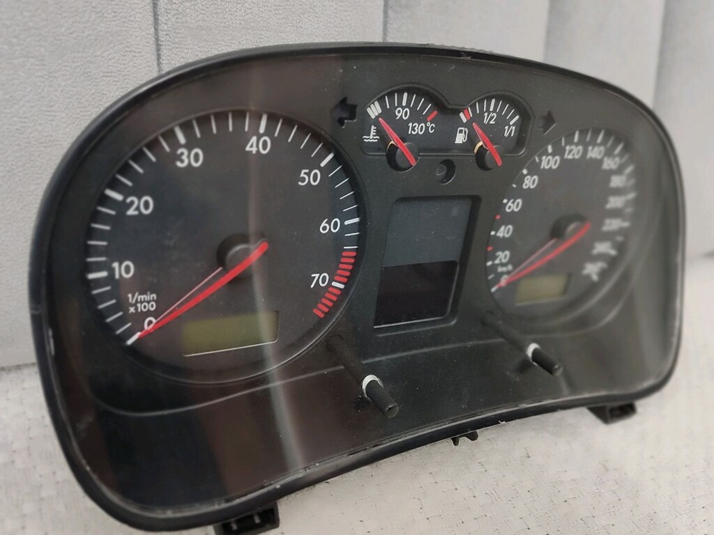 Volkswagen Bora A3 uyumlu gösterge paneli - 2