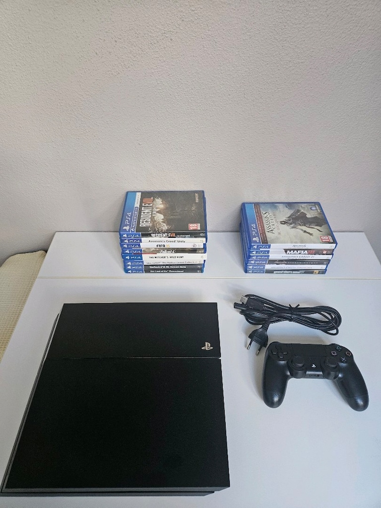 PS4 Fat 500 GB + 1 Orijinal Kol + 14 Orijinal Oyun + Tüm Kablolar Tam - 2
