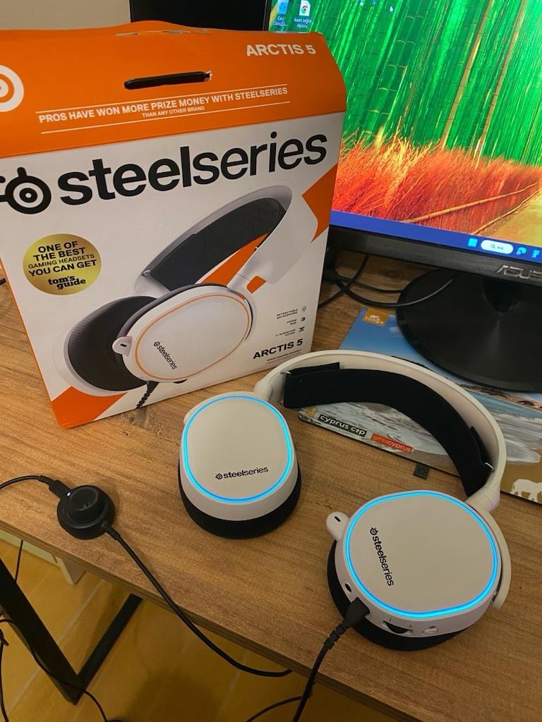 SteelSeries Arctis 5 Kulaklık Gaming