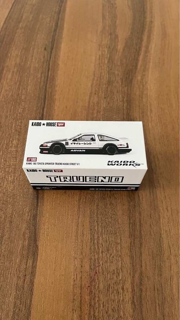 Mini GT toyota ae86