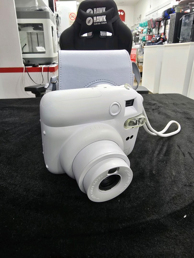 INSTAX Mini 12 | İkinci El Şipşak Fotoğraf Makinesi Temiz ve sorunsuz - 8