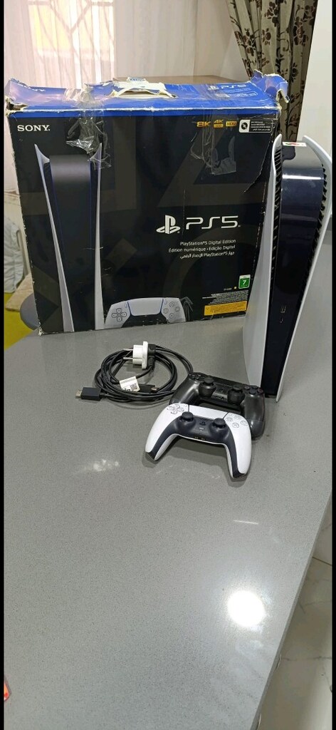 PlayStation 5 digital edition - 2