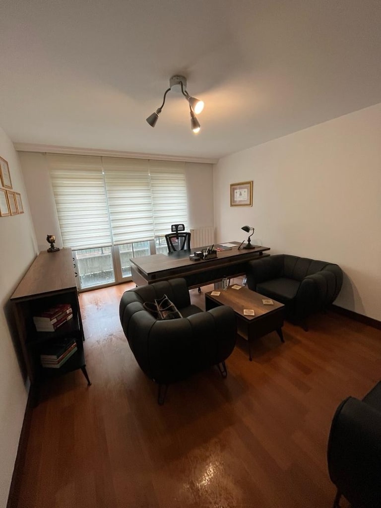 Büro Masa Takımı - Makam Masası - Ofis Mobilyası - 4