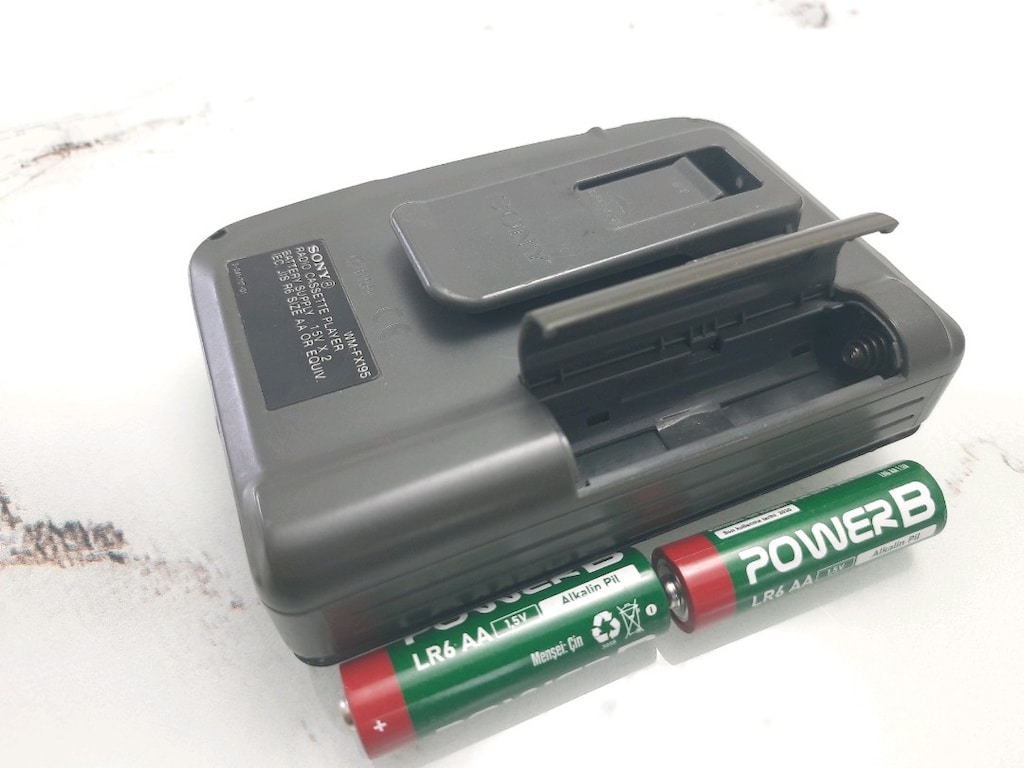 Walkman Sony WM-FX195 Radyo ve Kasetçalar - 2