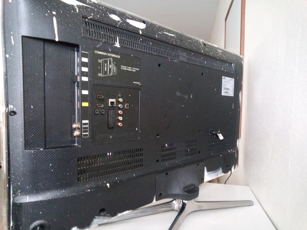 Samsung smart TV - 4