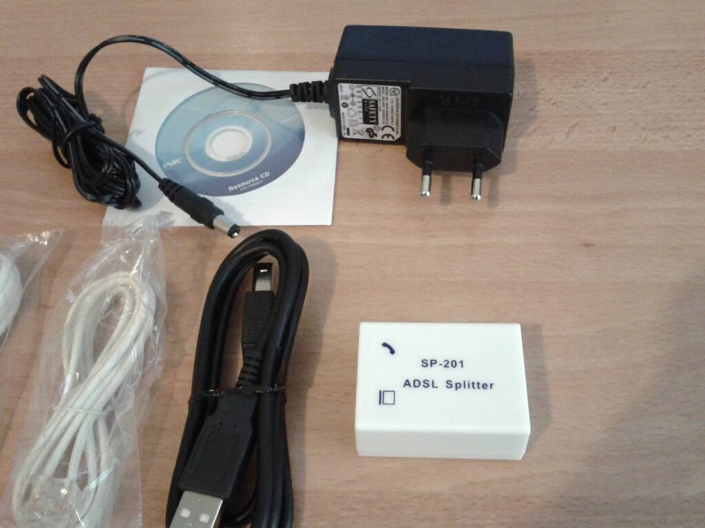 TP-Link TD-8817, ADSL2/2+ Ethernet/USB Modem Router. - 7