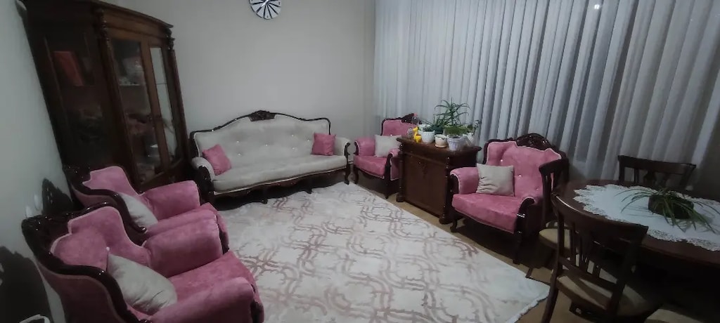 Ceviz Kaplama El İşçiliği Salon Takımı - 5