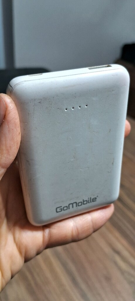 GoMobile beyaz taşınabilir şarj cihazı - 7