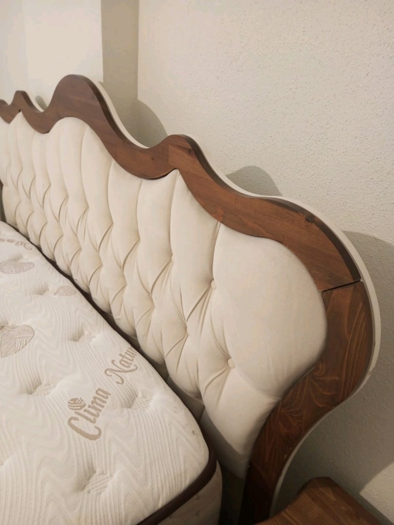 Country Tarzı Masif Ahşap Detaylı 6 Kapılı Yatak Odası Takımı - 18