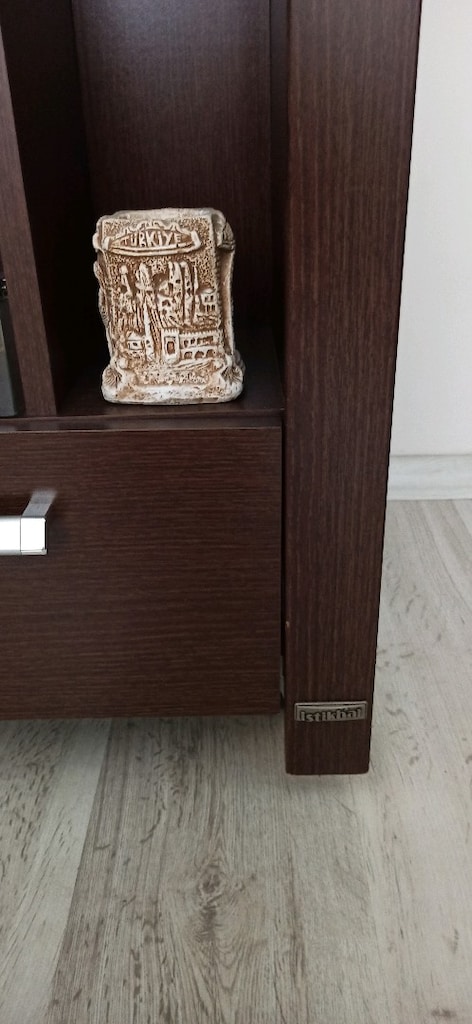 Vitrin ve TV sehpası - 5