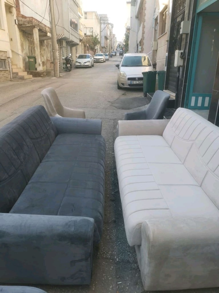 koltuk takımı bu ürün aynısından 2 takım var - 3