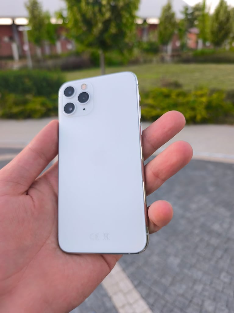 İPHONE 11 PRO 64 GB TEMİZ TR - 2