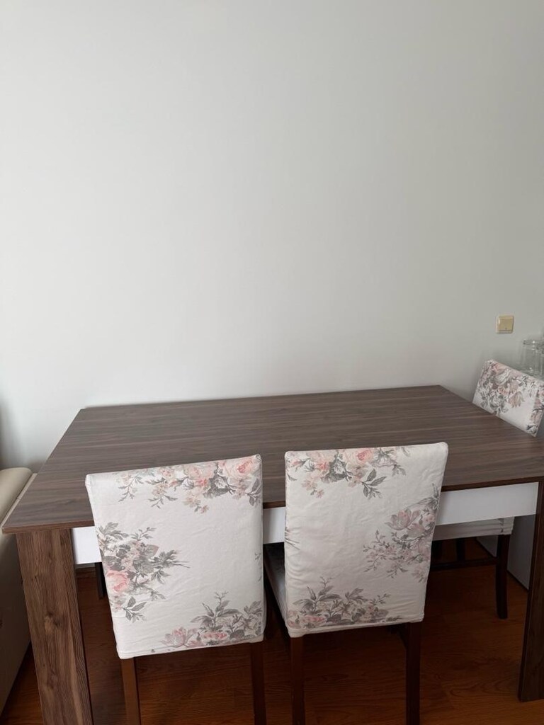 Yemek Masası (4 Kişilik) + 3 Sandalye - Az Kullanılmış - 3