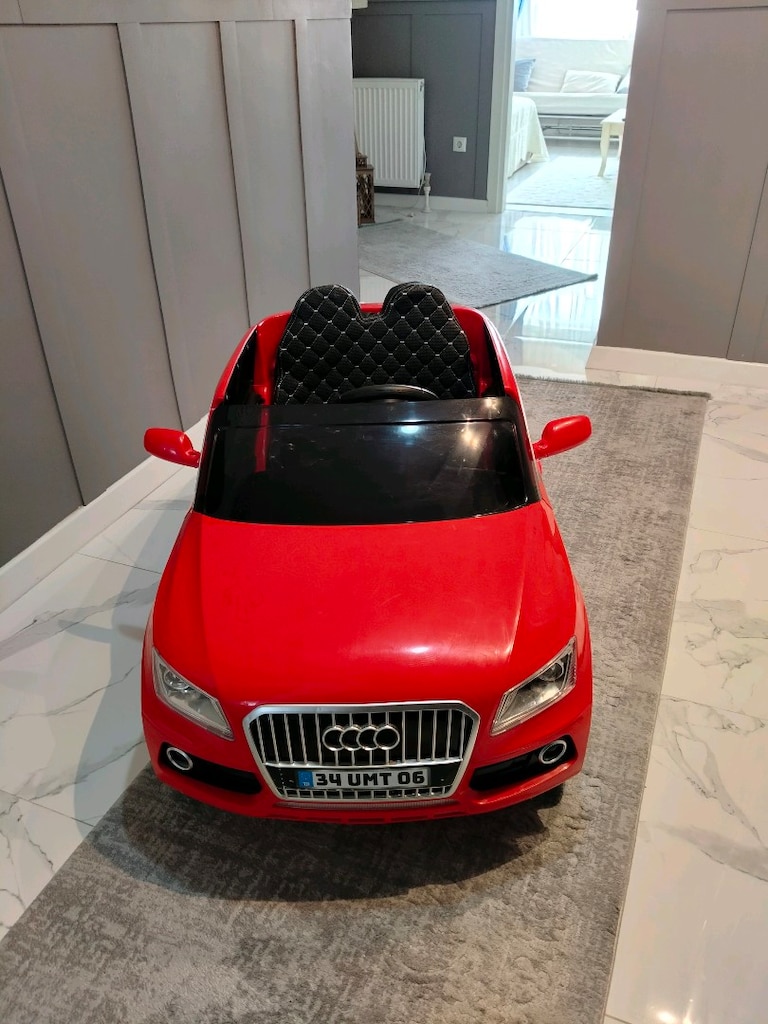 AKÜLÜ ARABA 12 VOLT
