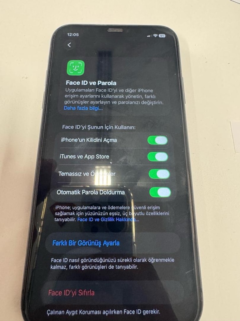 iPhone 11 temiz - 3