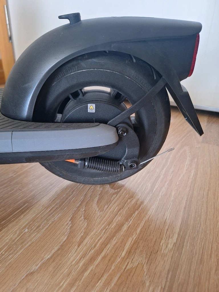 Segway Ninebot E2 Plus Elektrikli Scooter - 4