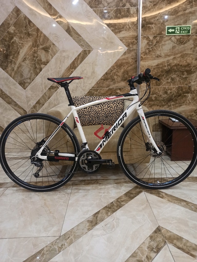 Merida speeder T2 - 6