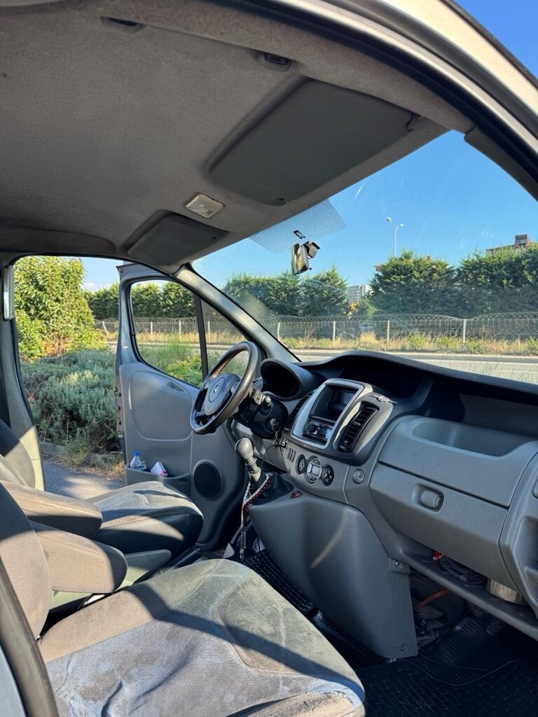 OTOMOBİL Ruhsatlı RENAULT TRAFİC - 11