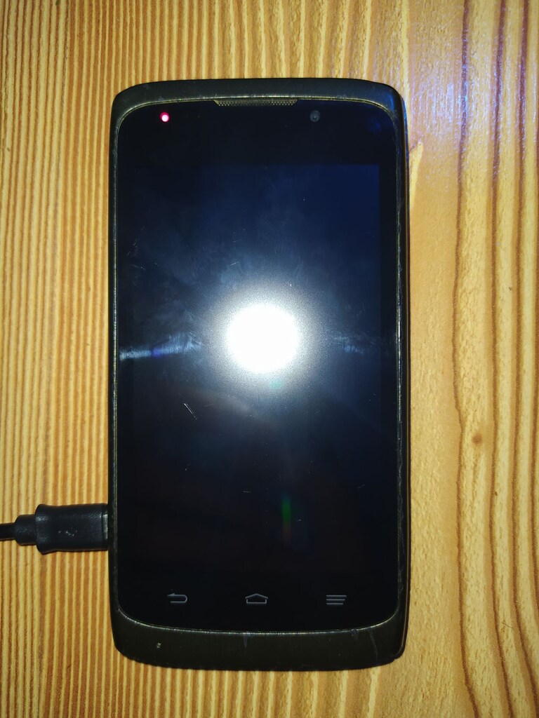 Turkcell T40 Marka Eski Telefon - 12