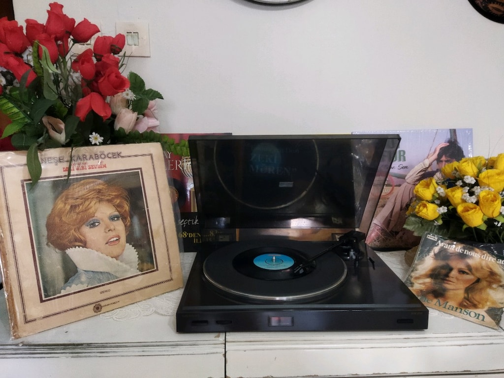 PLAKCALAR STEREO DEK YARİ OTAMATİK DEVİR AYARLİ STRASFORLU TEMİZ FAAL - 13