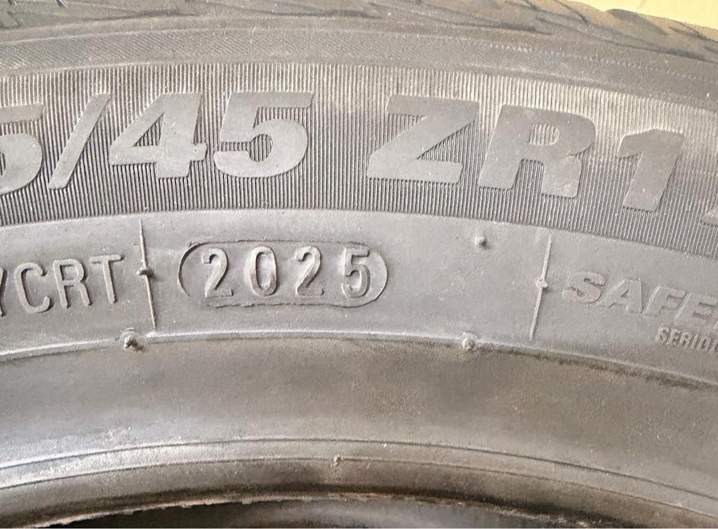 225/45R17 KUMHO SOLUS 4S (4 MEVSİM) (DOT:20/25) 4 ADET FİYATIDIR - 3