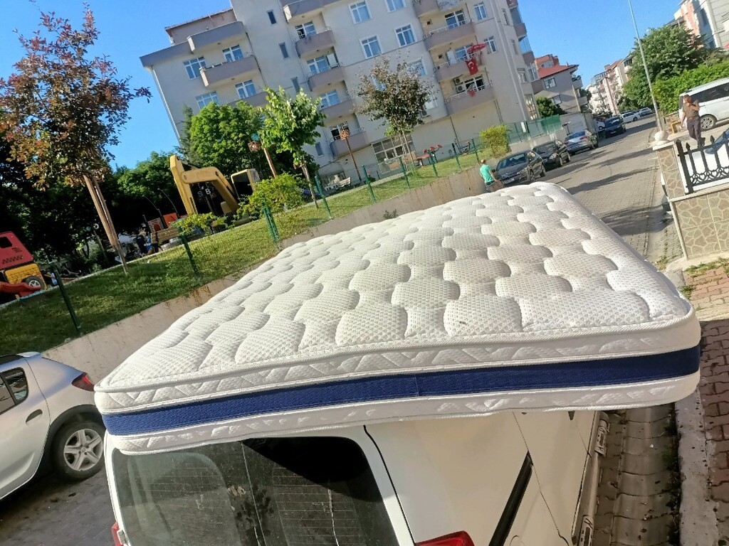 İstikbal 160*200 ebatında tertemiz Çift kişilik Yatak - 4