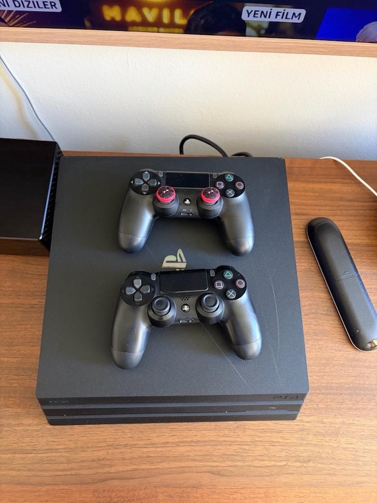 PS4 pro 2 orjinal kollu - 4