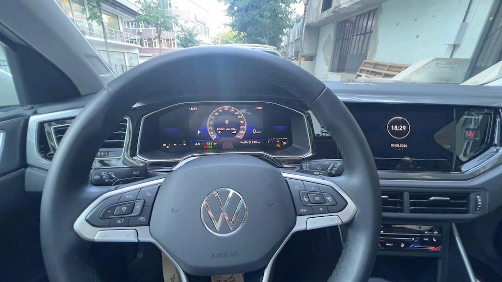 2025 model TAIGO ascot grisi 7.000km - 9