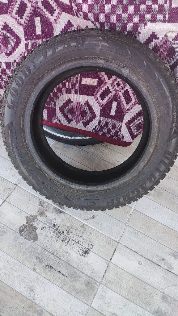 185/60/r15 kışlık goodyear ultragrip8 lastik 22/17 üretim 2 adet - 6