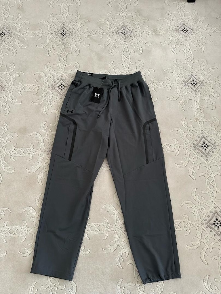Under Armour Kargo Eşofman L beden