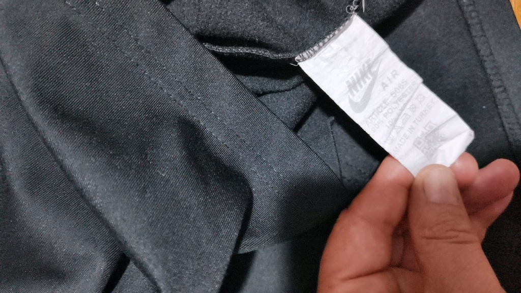 Nike likral likralı sweat .Bir koltuk altı uçtan diğer uca yanlamasına - 6