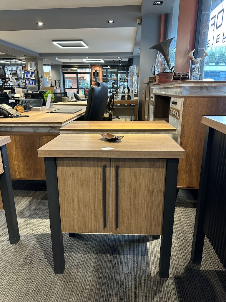 KLAS OFİS ÜSKÜDAR REDOF 200x80 MAKAM TAKIMI SIFIR ÜRÜN - 7