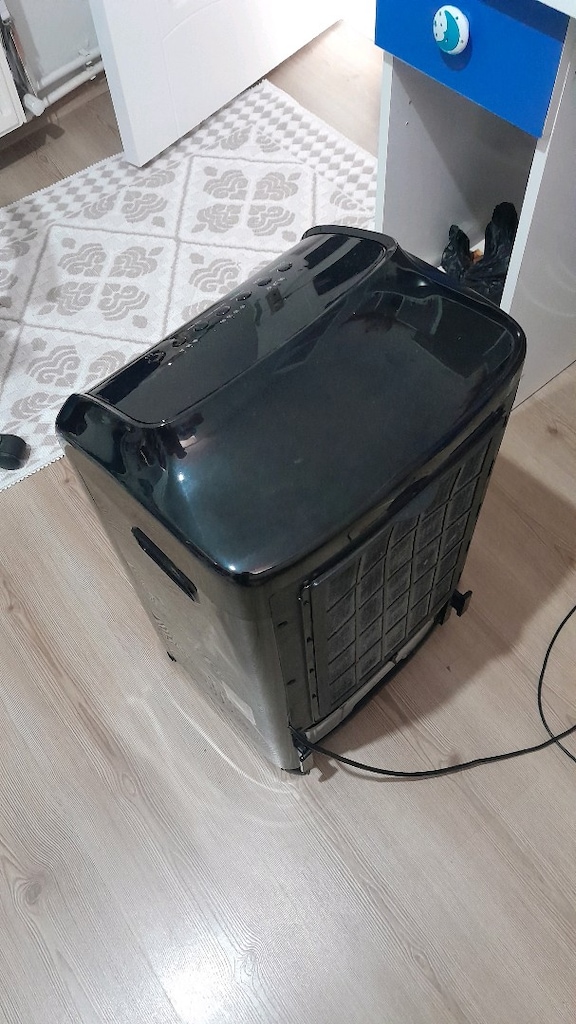 Grundig soğutucu - 4