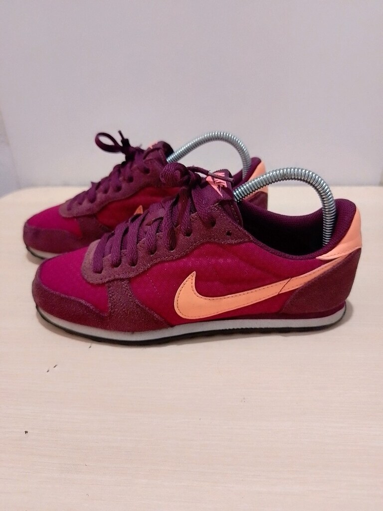 Orijinal Nike Sneaker...38 numara