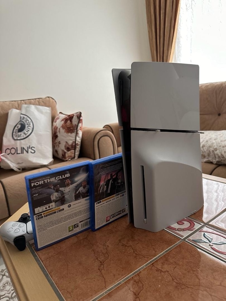 Ps5 Slim+Çift Kol+Fifa26+Fifa25+Gta5+WWE - 2