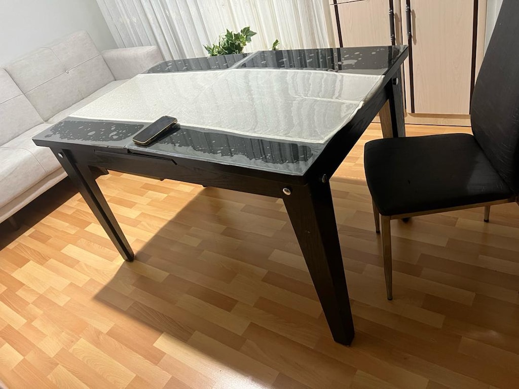 açılır masa 6 sandalyesi ile birlikte - letgo'dan Sıfırından Uygun ...