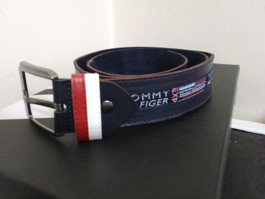 Orjinal Tommy Hilfiger kemer