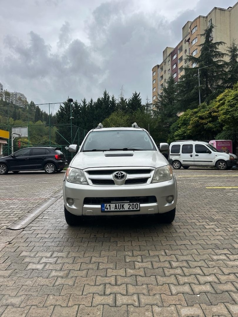 Toyota Hilux 2.5 D4-D 4x4 - 2