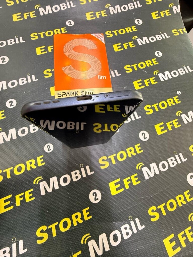 TECNO SPARK SLİM 5G 256 GB HAFIZA 8+8 GB RAM - 5