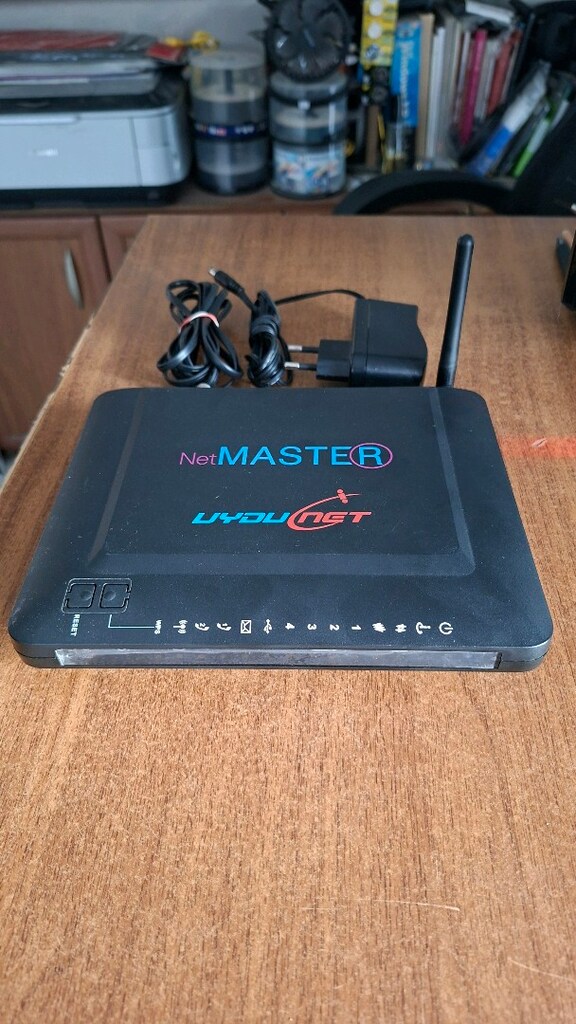 KabloNet NETMASTER CBW-700V 4 Port UyduNet Kablosuz Modem - 6