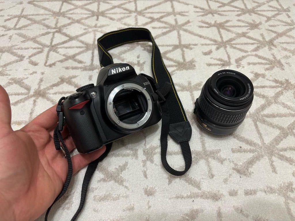 Nikon D3000 Fotoğraf Makinesi - 4